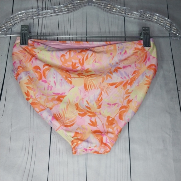 Wonder Nation Girls 2 Piece Bathing Suit - Picture 11 of 14